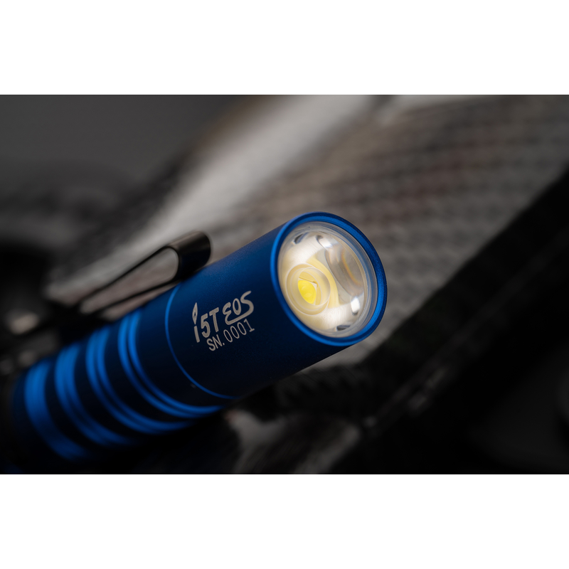 LED baterka Olight I5T EOS 300 lm - Blue limitovaná edícia 9