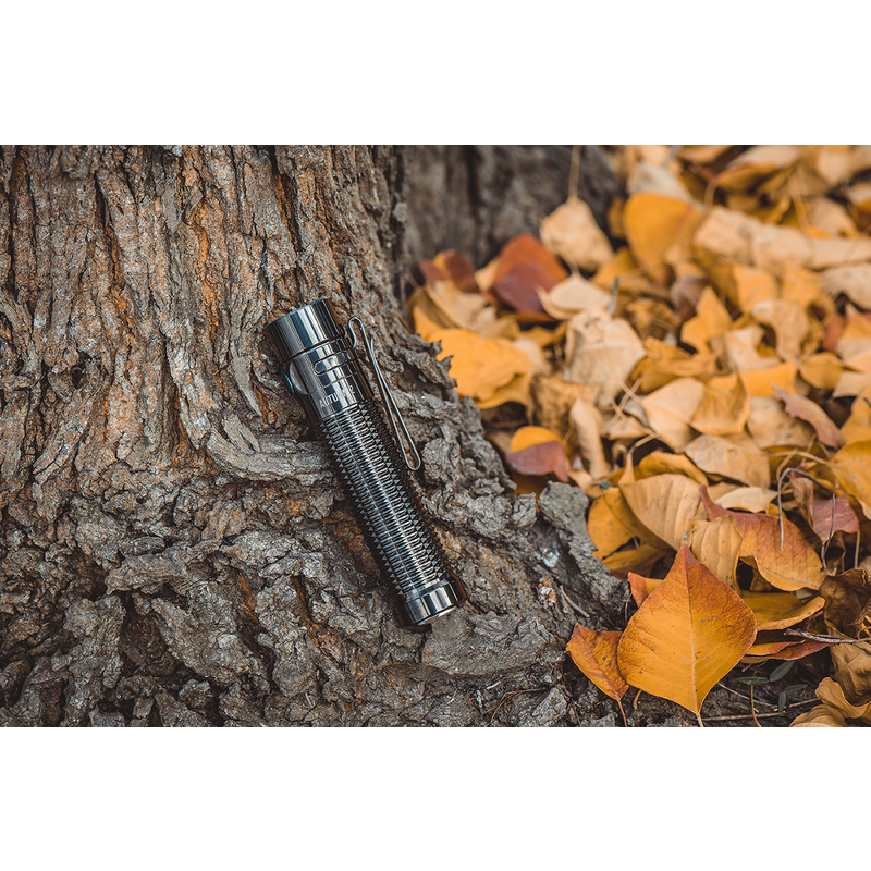 LED baterka Olight Warrior Mini 1500 lm - Autumn 2 Limitovaná edícia 1