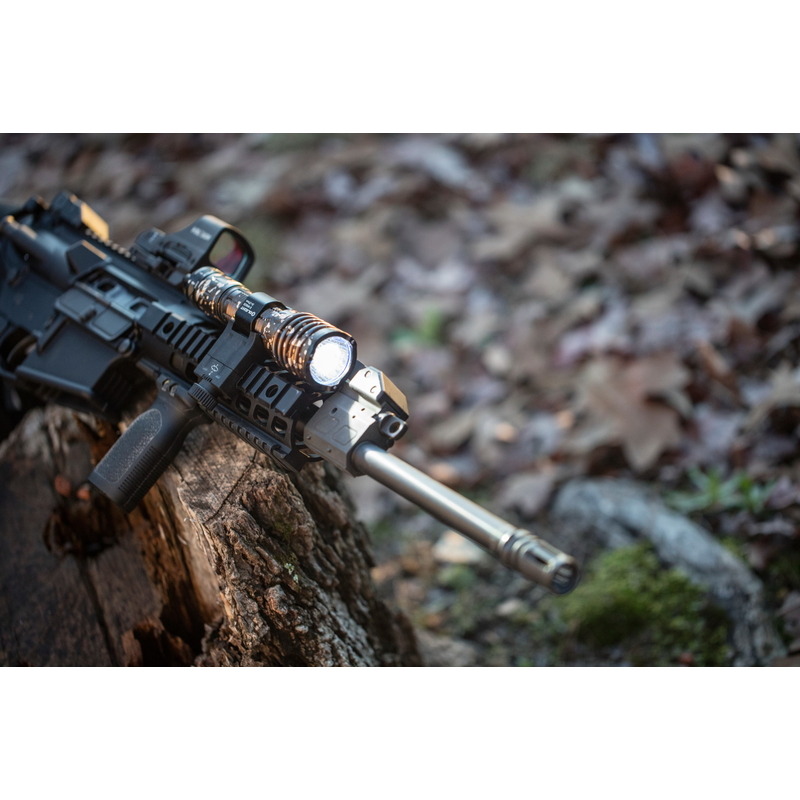 LED baterka Olight Warrior X3 Desert Camouflage 2500 lm – limitovaná edícia 26