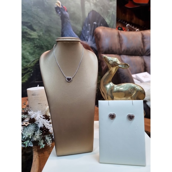 Set poľovníckych šperkov z parožia TETRAO - náhrdelník + náušnice srdiečko  1