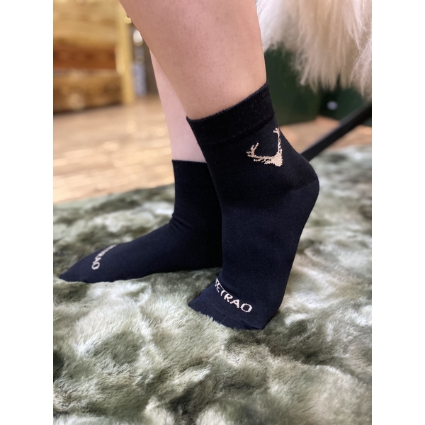 Veselé ponožky TETRAO čierne s hlavou jeleňa 1