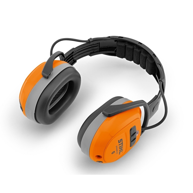Mušľové tlmiče na ochranu sluchu STIHL Dynamic BT (Bluetooth)