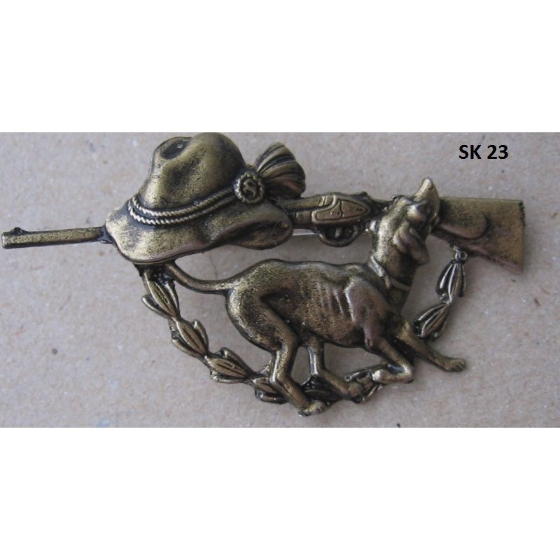 Poľovnícky odznak-pes,klobúk,zbraň