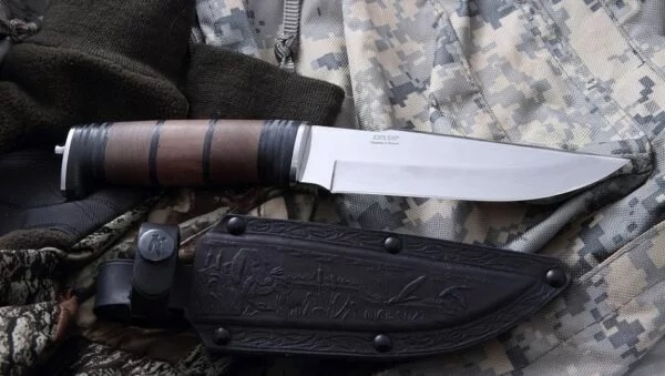 Lovecký nôž Kizlyar Š-5 - drevo + koža