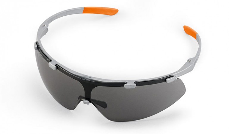 Tónované ochranné okuliare STIHL ADVANCE Super Fit  